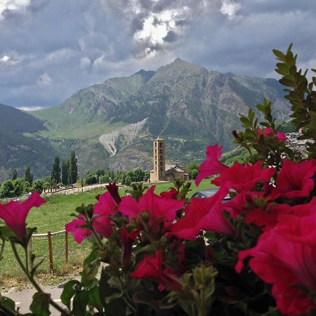 Hotel SNÖ Vall de Boi Pla de l'Ermita Esterno foto